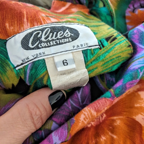 Vintage Island Dress - Picture 5 of 5